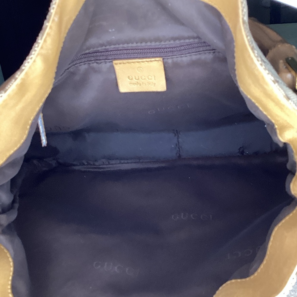 Gucci Tan and Brown Monogram Shoulder Bag - Picture 14 of 15
